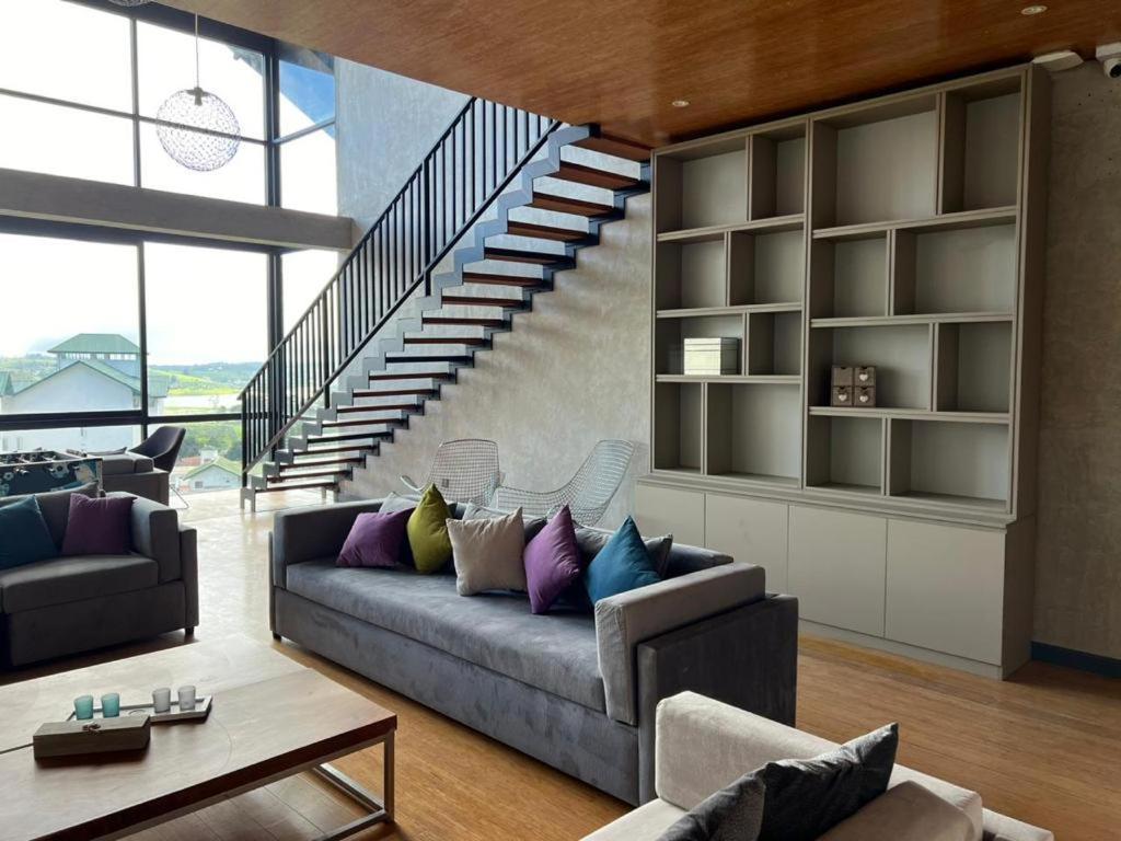Highland Stonehouse Luxury Boutique Hotel 누와라 엘리야 외부 사진