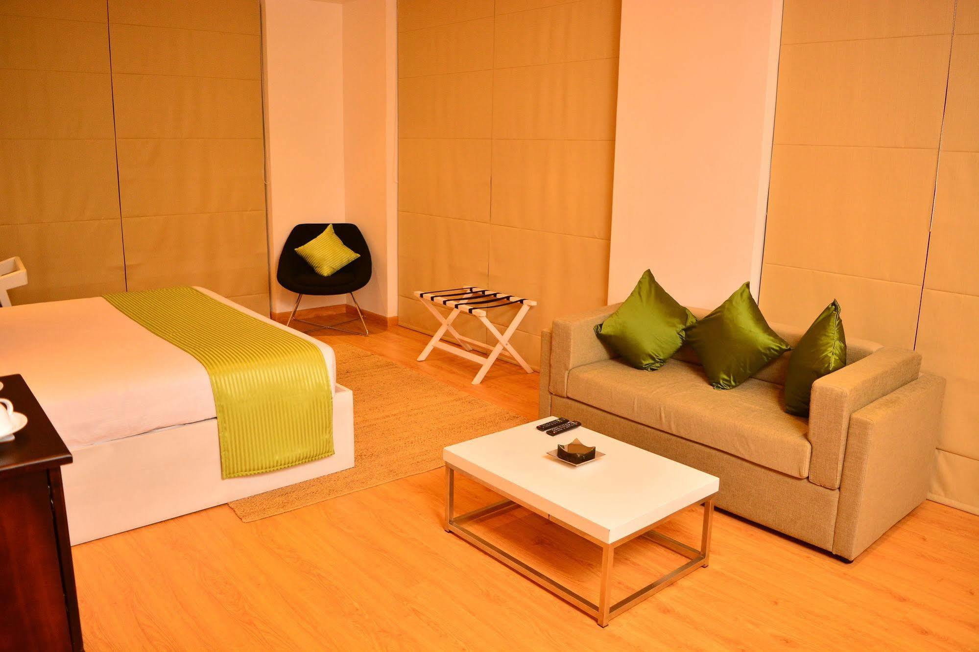 Highland Stonehouse Luxury Boutique Hotel 누와라 엘리야 외부 사진